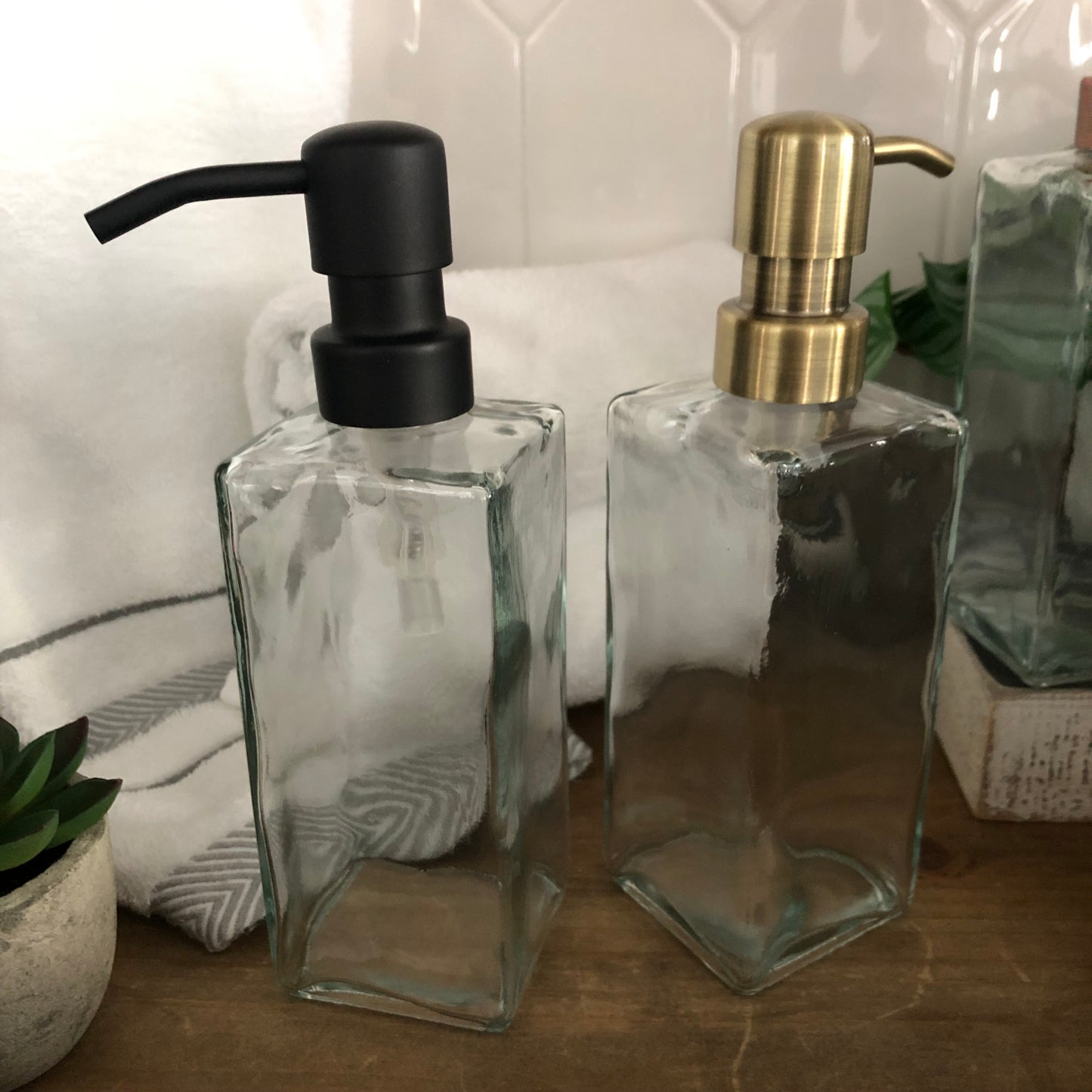 Vera Glass Soap Dispenser – Modern Square Fluted Glass, Elegant Bathroom & Kitchen Decor