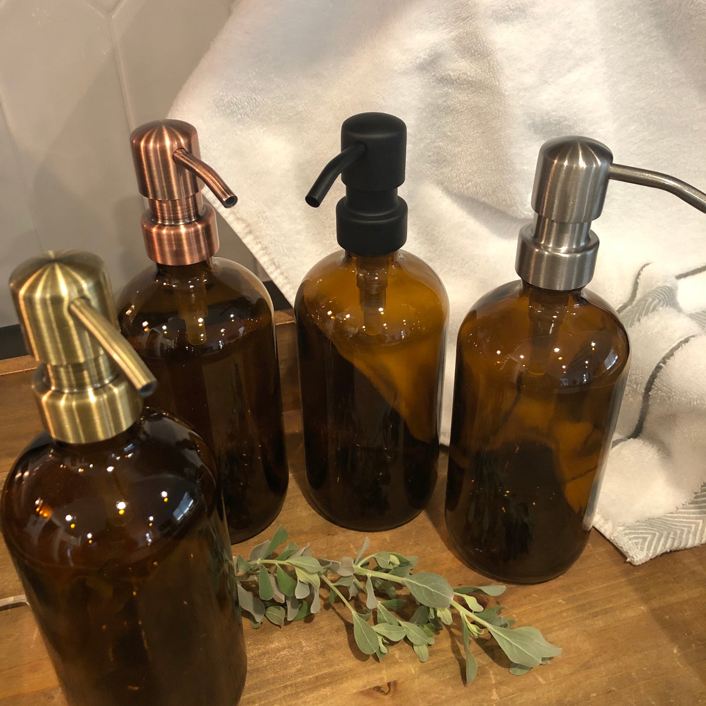 Sedona Glass Soap Dispenser 500ml (16oz) – Amber Vintage Apothecary Bottle with Stainless Steel Pump (Silver, Brass, Bronze, Black)