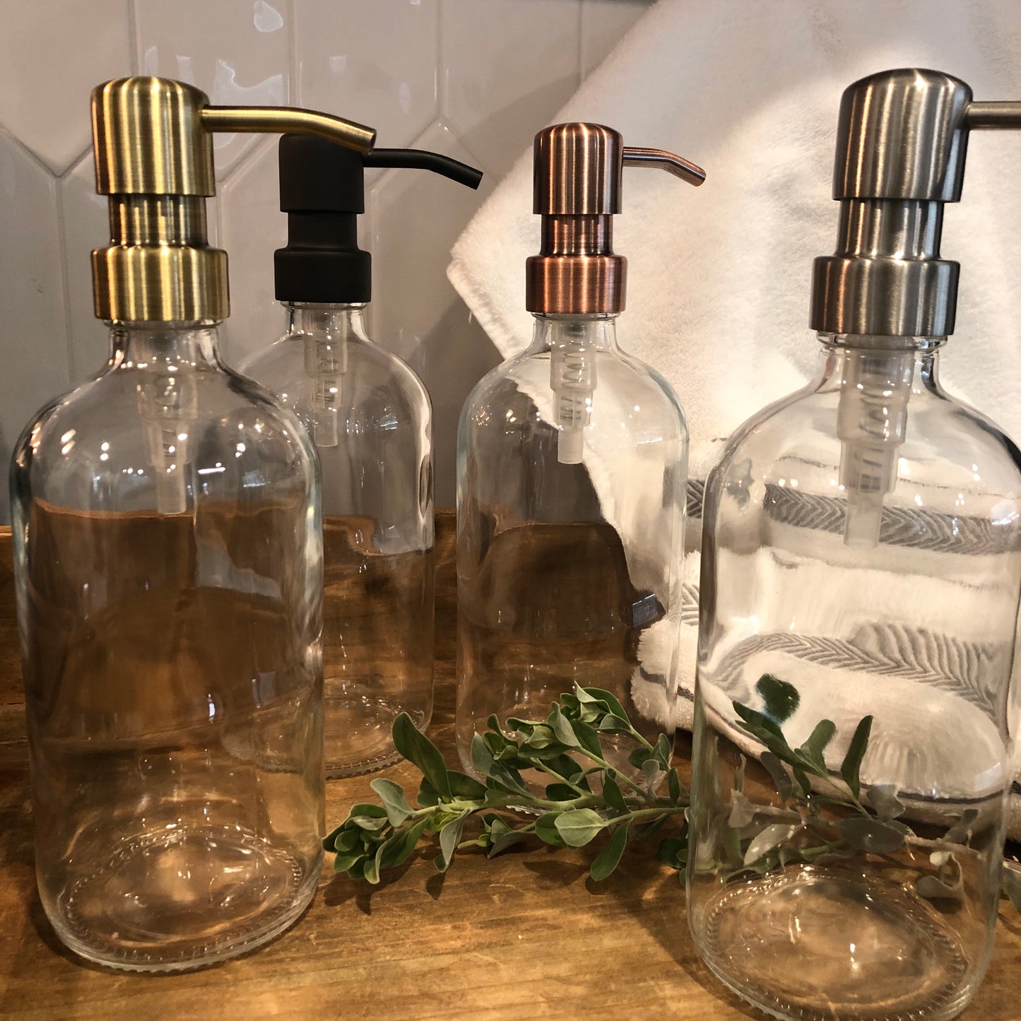 Sedona Glass Soap Dispenser 500ml (16oz) – Clear Vintage Apothecary Bottle with Stainless Steel Pump (Silver, Brass, Bronze, Black)