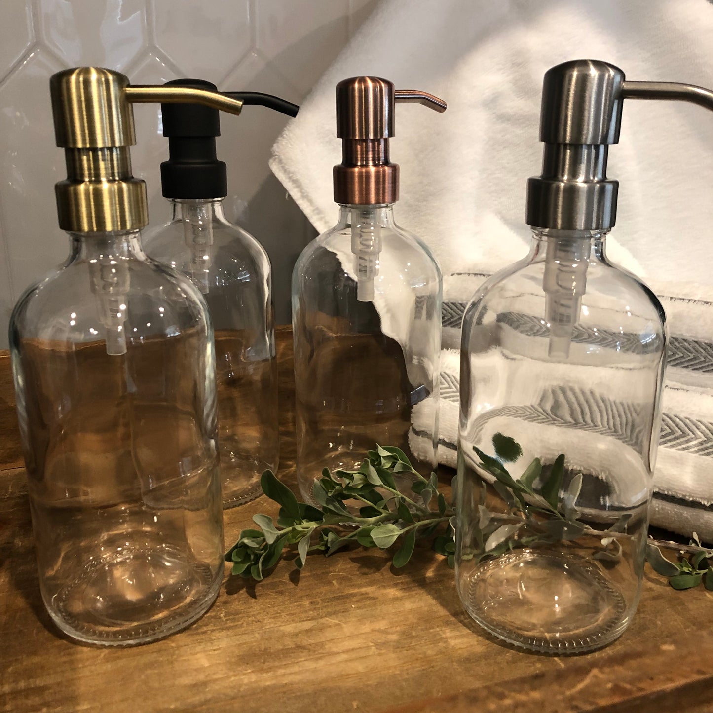 Sedona Glass Soap Dispenser 500ml (16oz) – Clear Vintage Apothecary Bottle with Stainless Steel Pump (Silver, Brass, Bronze, Black)