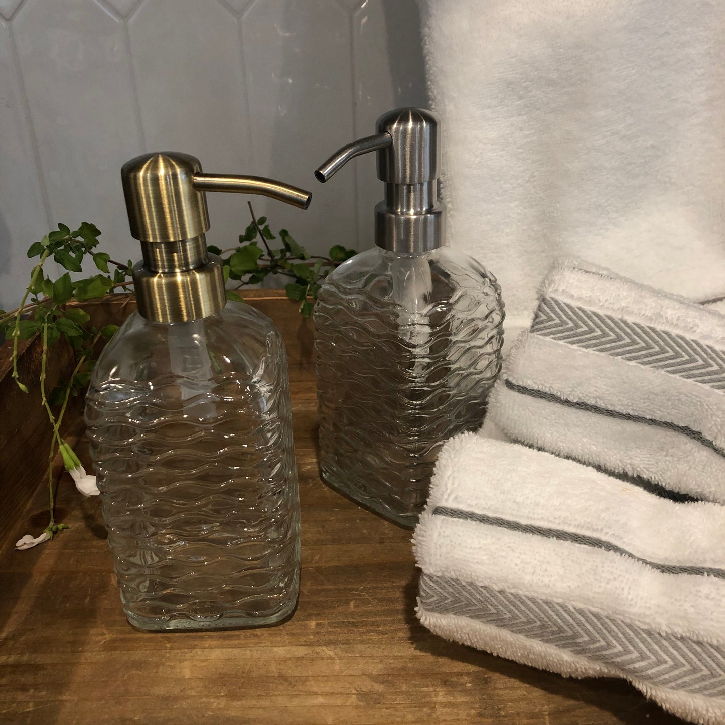 Cascade Glass Soap Dispenser – 12oz / 350ml Wavy Fluted square Bottle with Stainless Steel Pump (Silver, Brass, Bronze, Black)